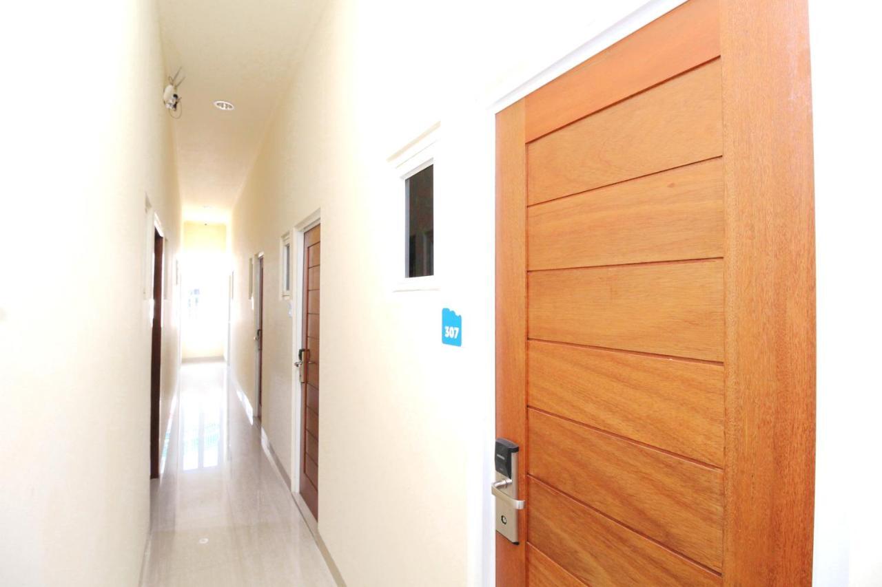 Sky Inn Glodok 1 Jakarta Exterior photo